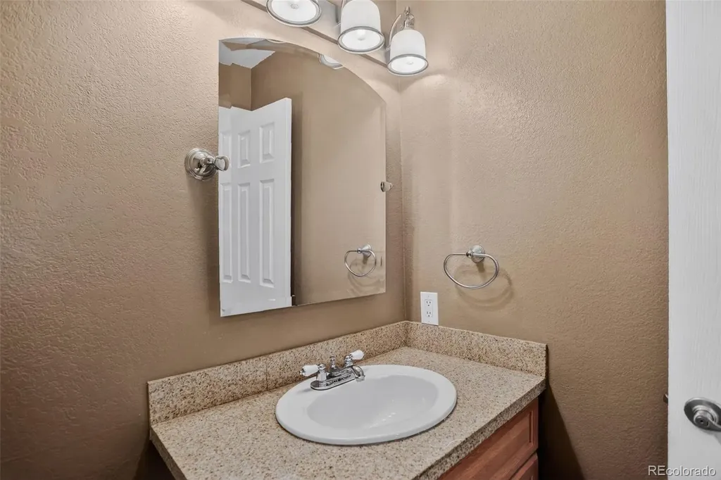 8237 S Ogden Circle Littleton CO 80122
