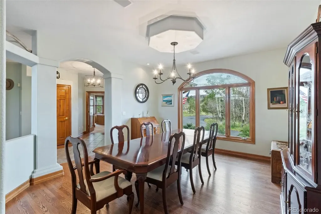 5324 Grimes Lane Larkspur CO 80118