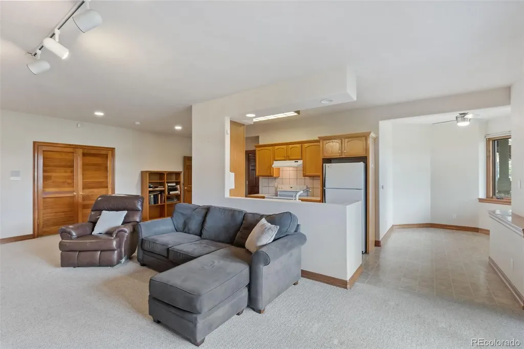 5324 Grimes Lane Larkspur CO 80118