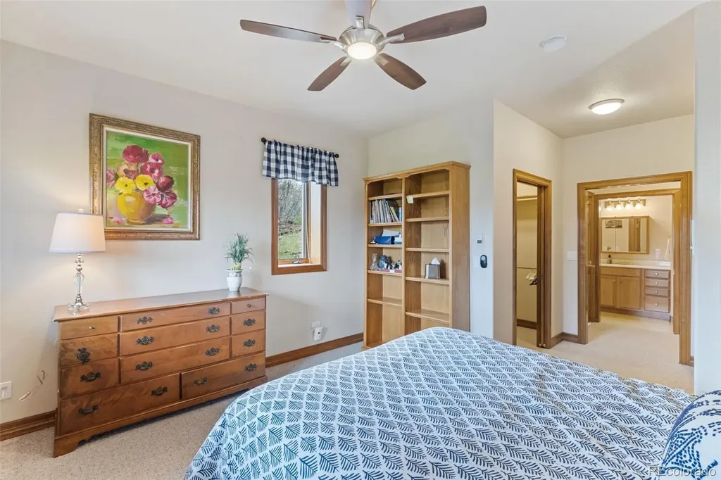 5324 Grimes Lane Larkspur CO 80118