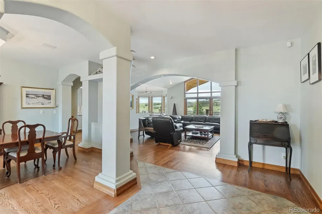5324 Grimes Lane Larkspur CO 80118
