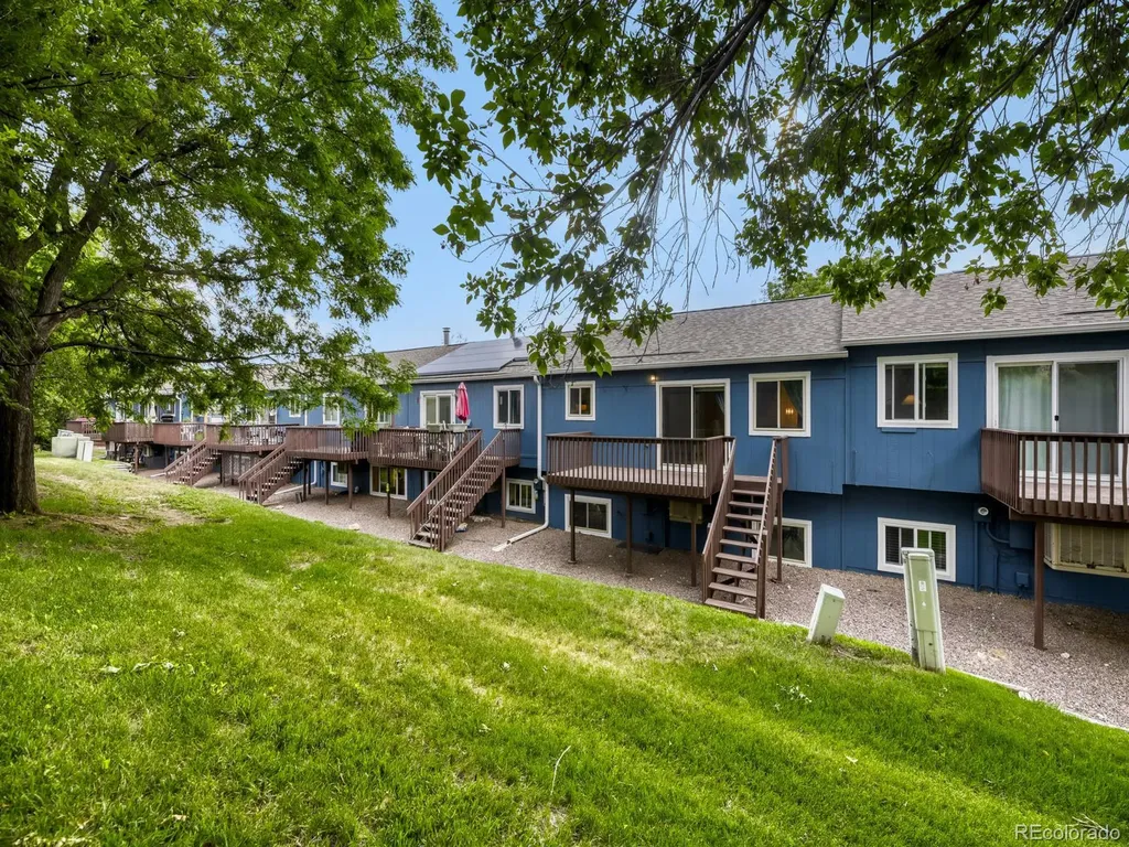 2835 W Davies Drive Littleton CO 80120