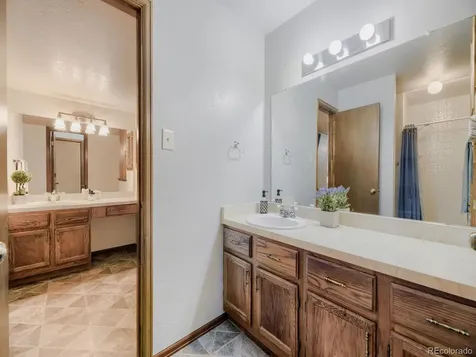 2835 W Davies Drive Littleton CO 80120