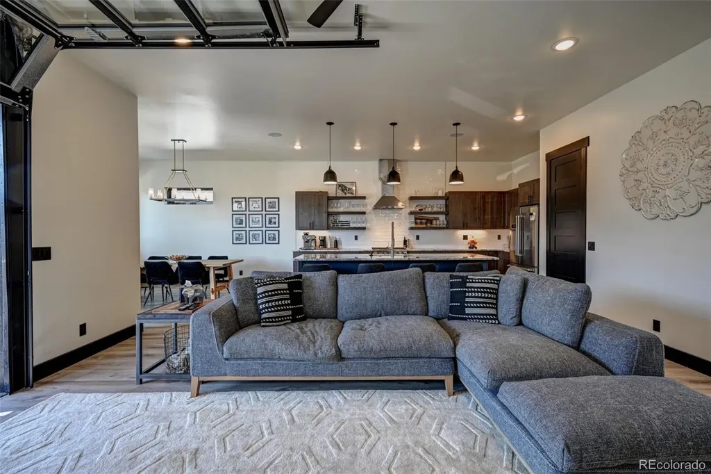 10503 Willow Avenue Poncha Springs CO 81242