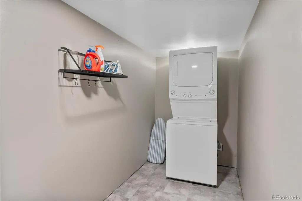8060 Stuart Place Westminster CO 80031
