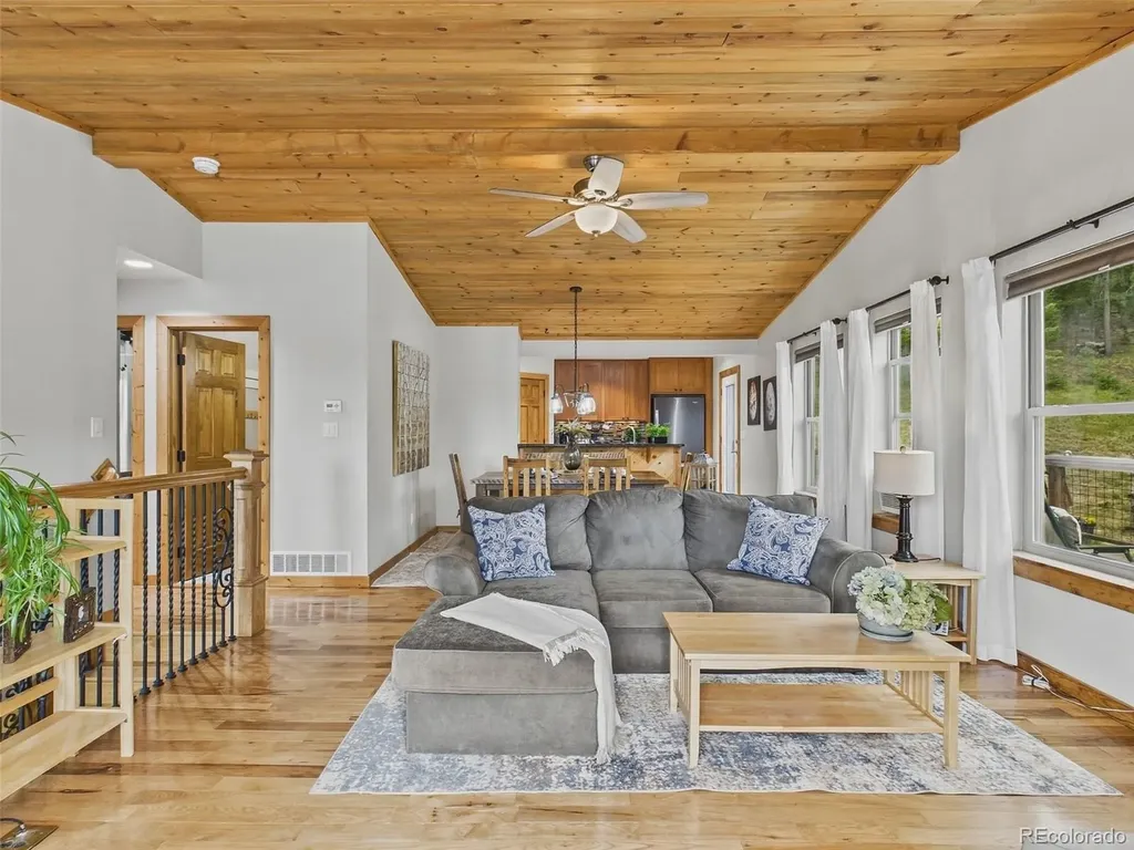 6773 Snowshoe Trail Evergreen CO 80439
