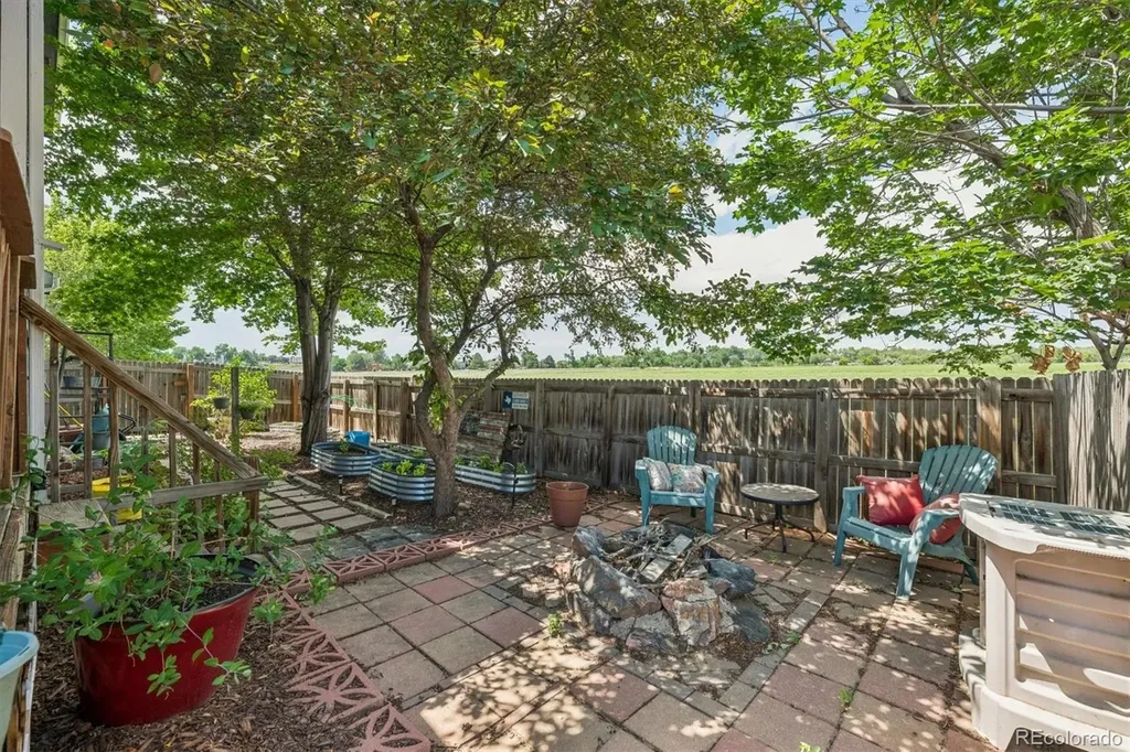 10140 Fairfax Court Denver CO 80229