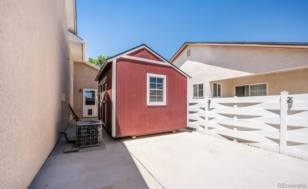 3538 Raccoon Lane Pueblo CO 81005
