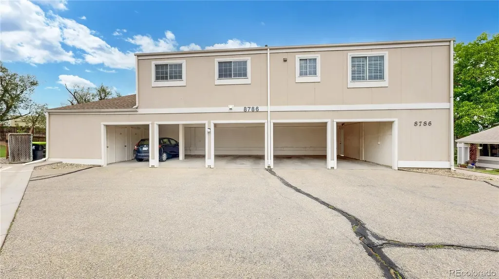 8786 Chase Drive Arvada CO 80003