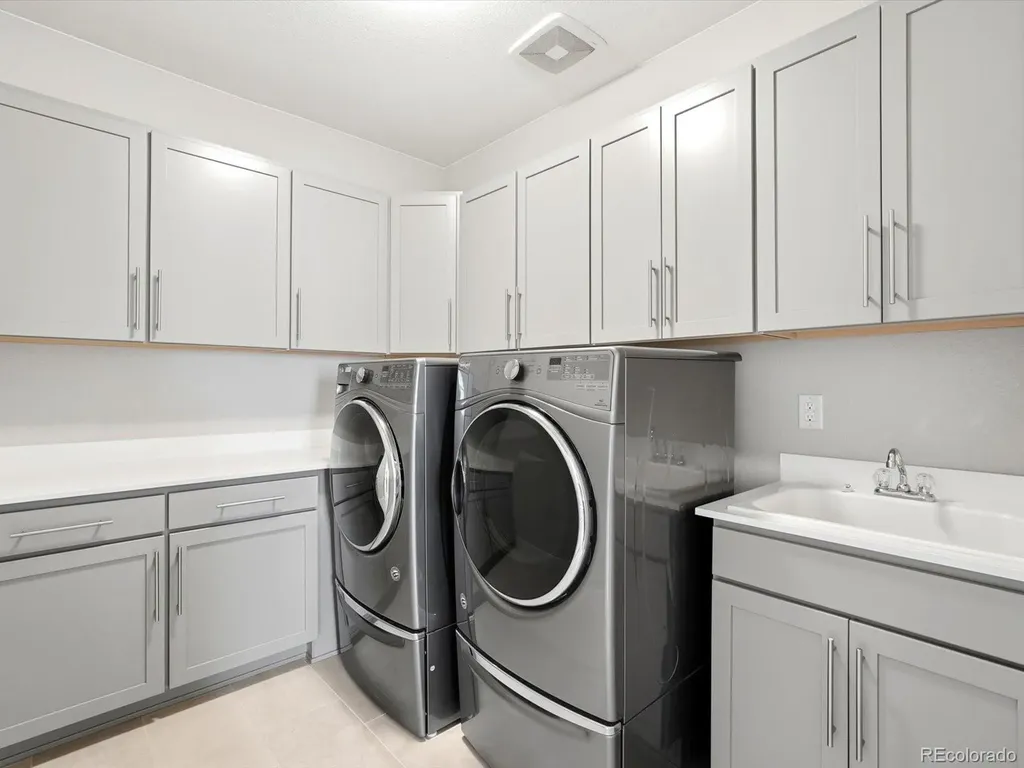 3012 Yale Drive Broomfield CO 80023