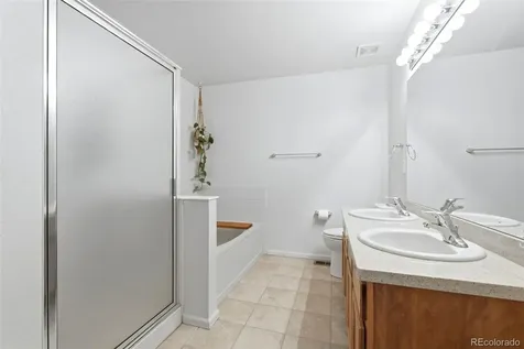591 S Mobile Place Aurora CO 80017