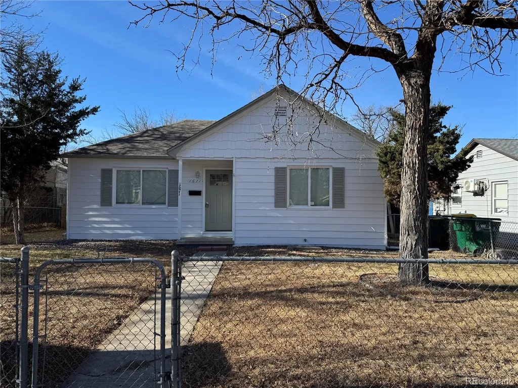 1671 Oswego Street Aurora CO 80010