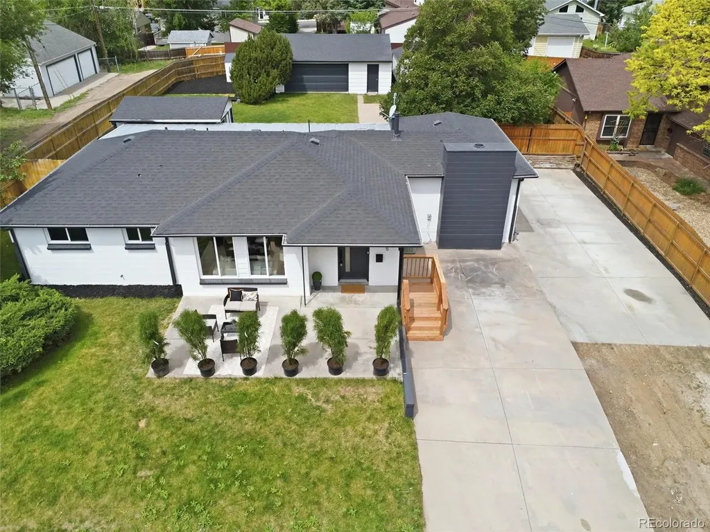 3075 S Emerson Way Englewood CO 80113