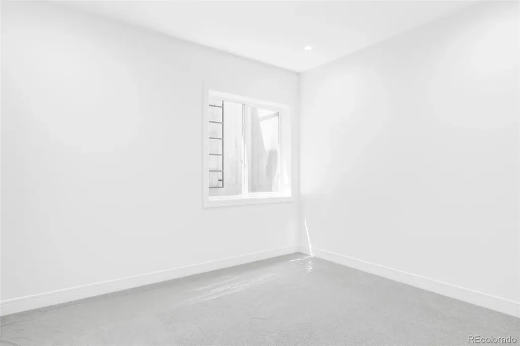 1059 S York Street Denver CO 80209