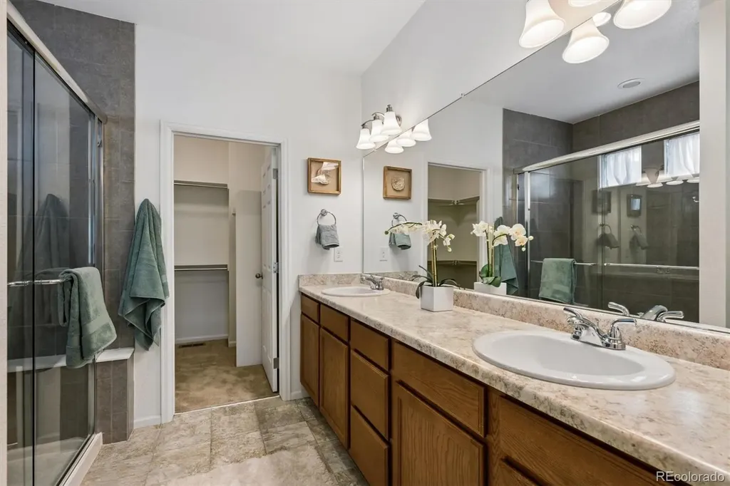 10536 Racine Way Commerce City CO 80022