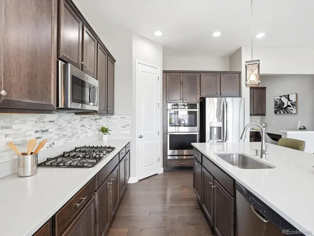 22628 E Tufts Avenue Aurora CO 80015