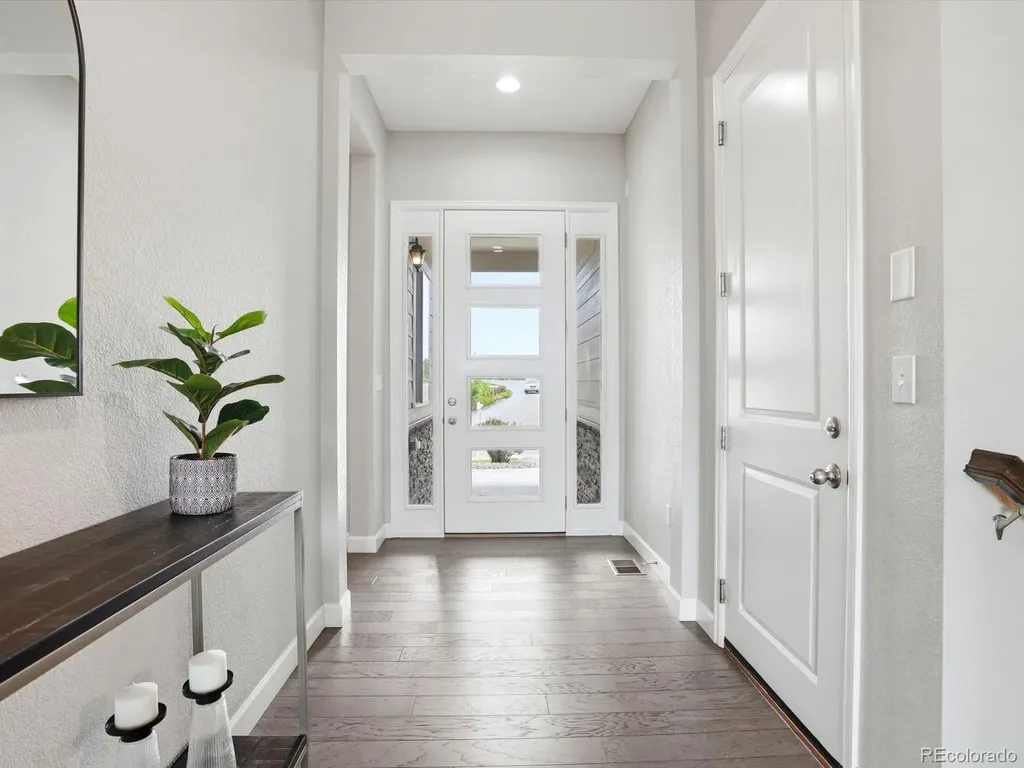 22628 E Tufts Avenue Aurora CO 80015