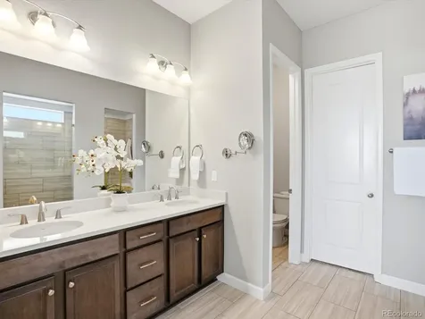 22628 E Tufts Avenue Aurora CO 80015