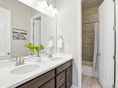 22628 E Tufts Avenue Aurora CO 80015