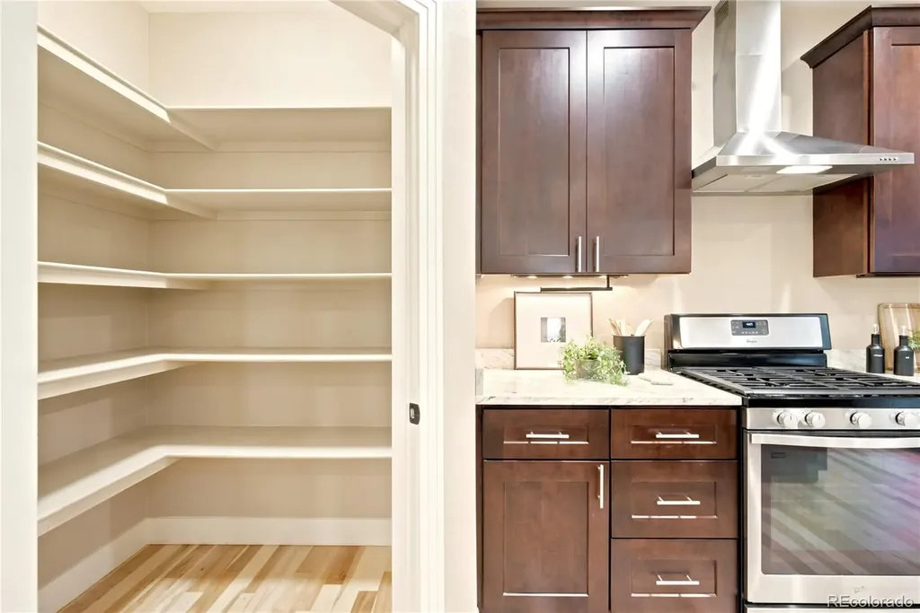 9851 W 71st Avenue Arvada CO 80004