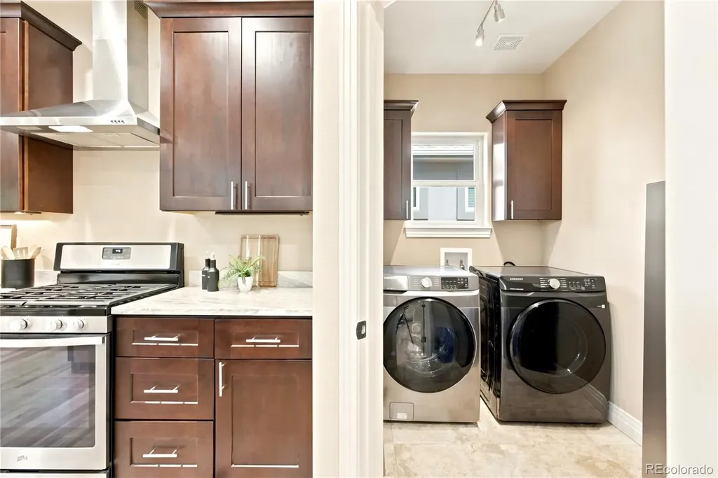 9851 W 71st Avenue Arvada CO 80004