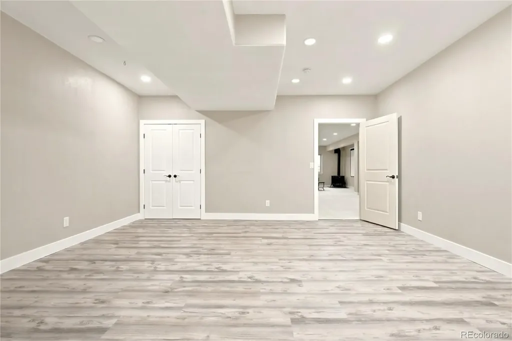 9851 W 71st Avenue Arvada CO 80004