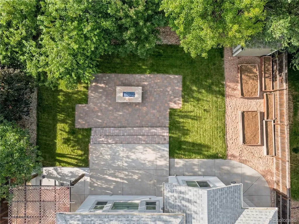 9851 W 71st Avenue Arvada CO 80004