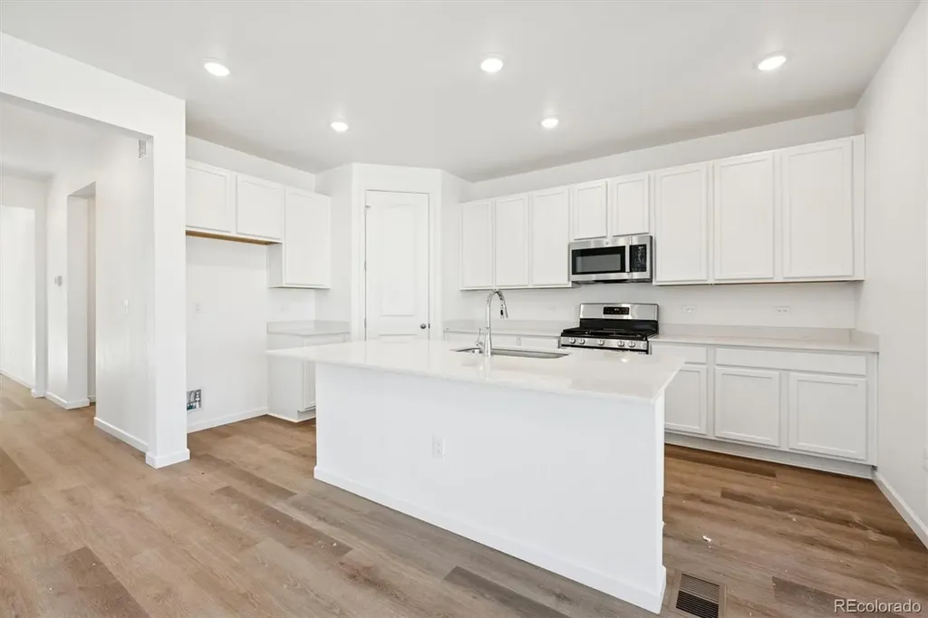 311 Smith Avenue Keenesburg CO 80643