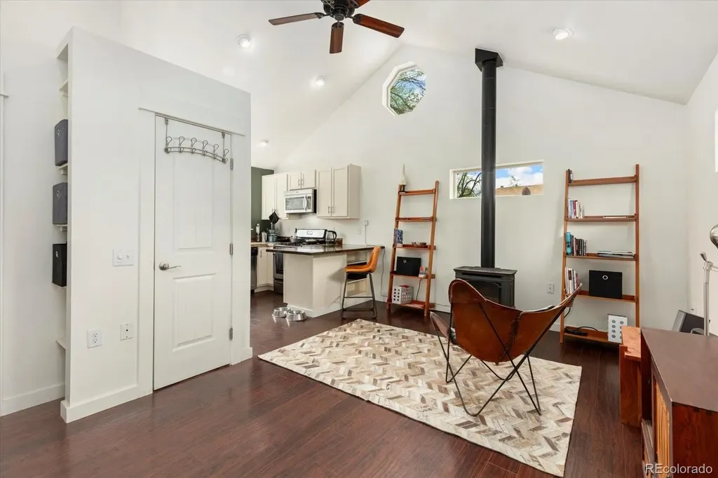 325 & 325 1/2 E 11th Street Salida CO 81201