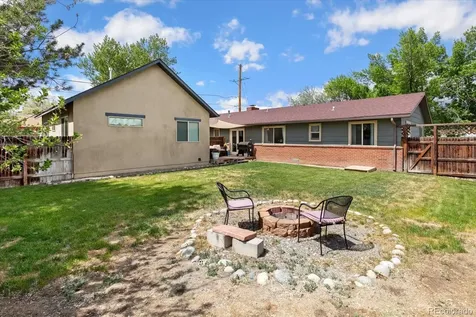 325 & 325 1/2 E 11th Street Salida CO 81201