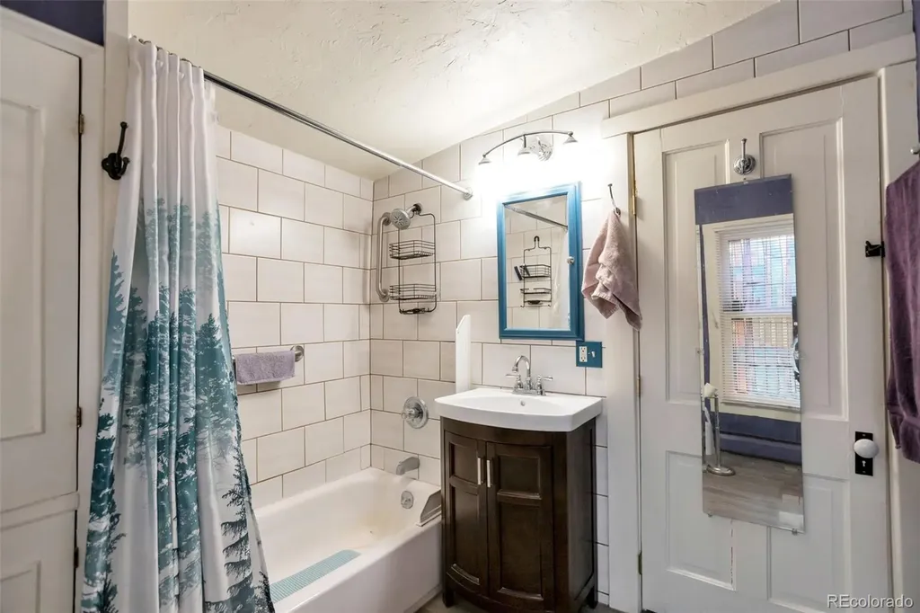 230 Casey Street Central City CO 80427