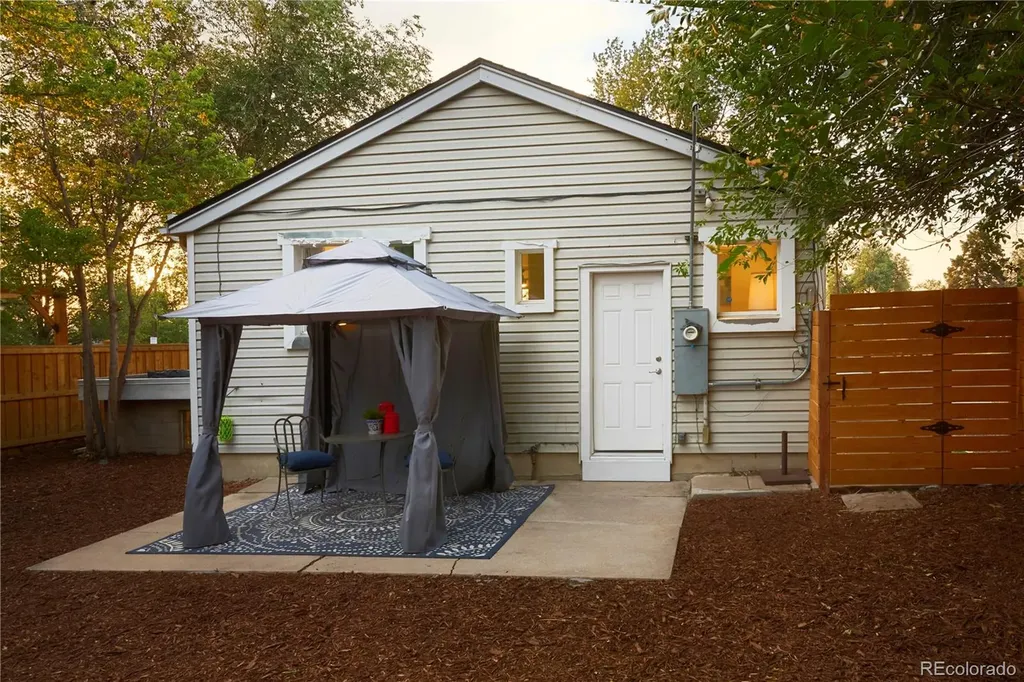 3646 W 8th Avenue Denver CO 80204