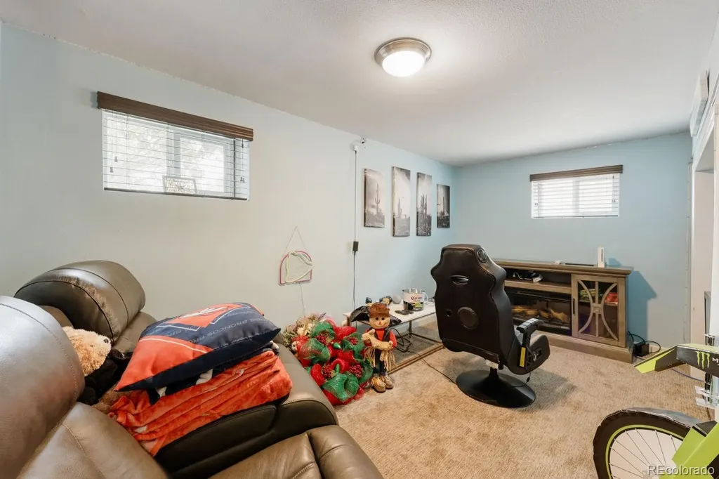 12473 W Saratoga Avenue Morrison CO 80465