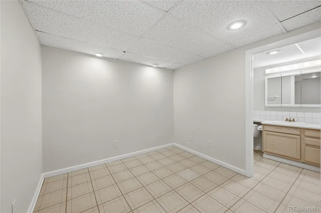 2688 S Macon Court Aurora CO 80014