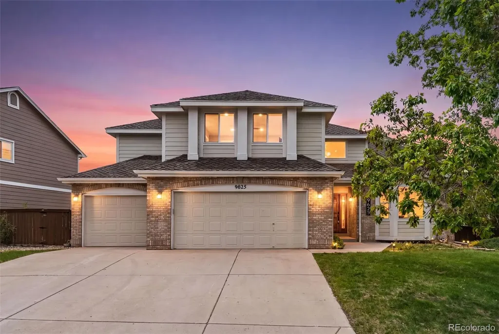 9625 Cherryvale Drive Highlands Ranch CO 80126