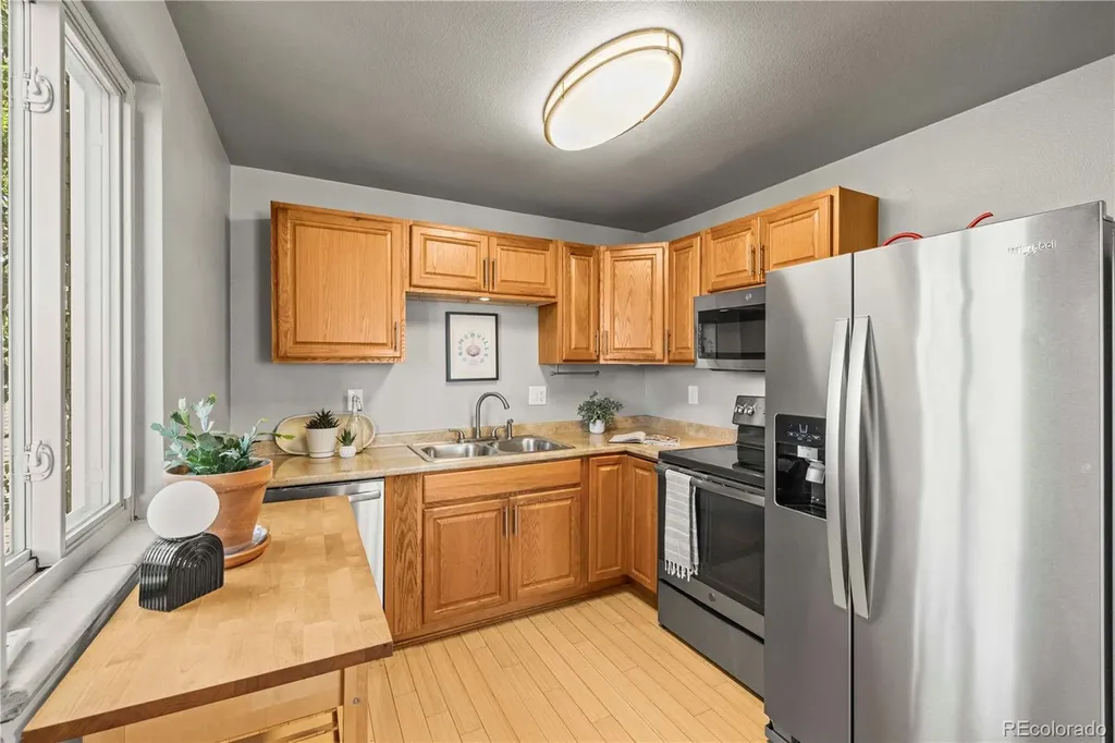 271 N Grant Street Denver CO 80203