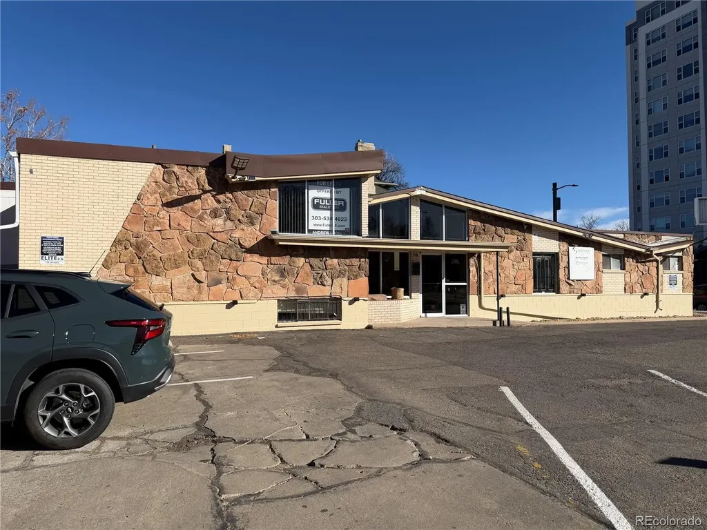 1709 Williams Denver CO 80218
