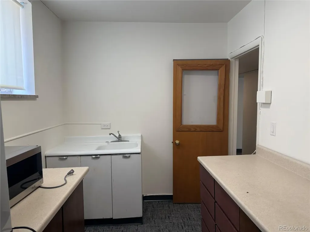 1709 Williams Denver CO 80218