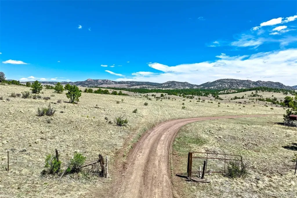 0 Roan Trail Guffey CO 80820