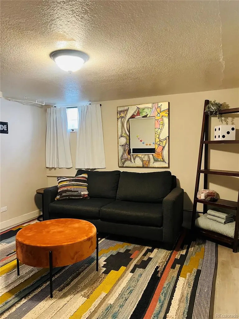361 S Logan Street Denver CO 80209