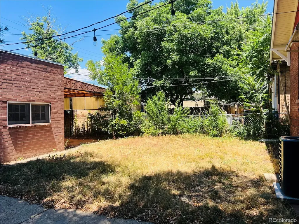 361 S Logan Street Denver CO 80209