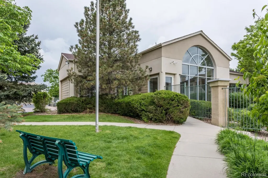 10030 E Carolina Drive Aurora CO 80247