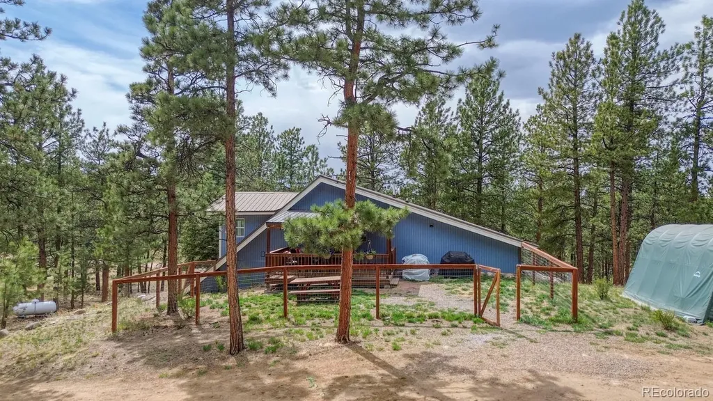 453 Black Fawn Lane Westcliffe CO 81252