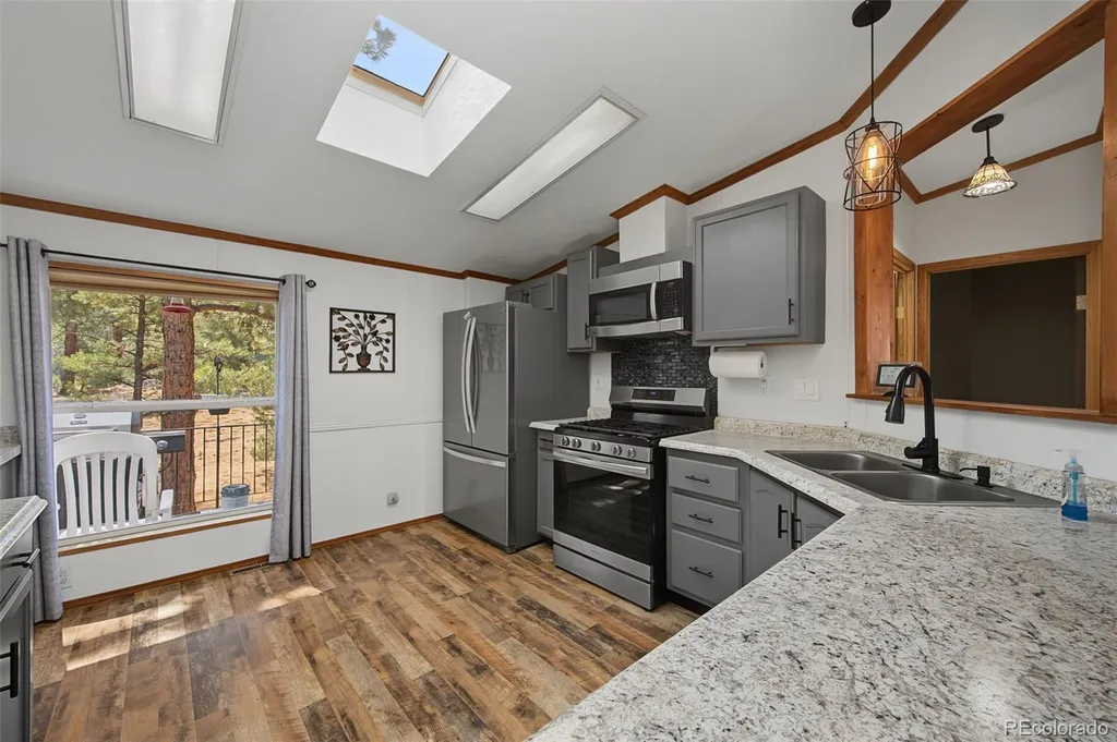 938 18th Trail Cotopaxi CO 81223