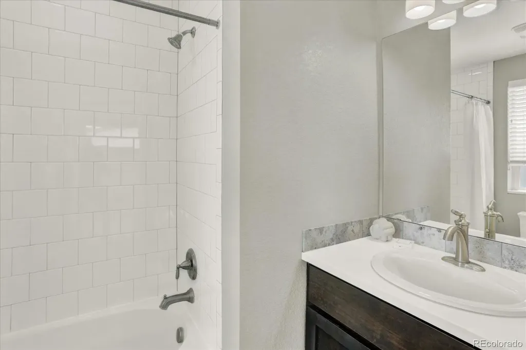 4920 Valentia Street Denver CO 80238