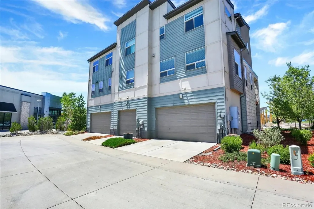 4920 Valentia Street Denver CO 80238