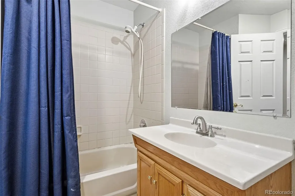 8915 Mad River Road Parker CO 80134
