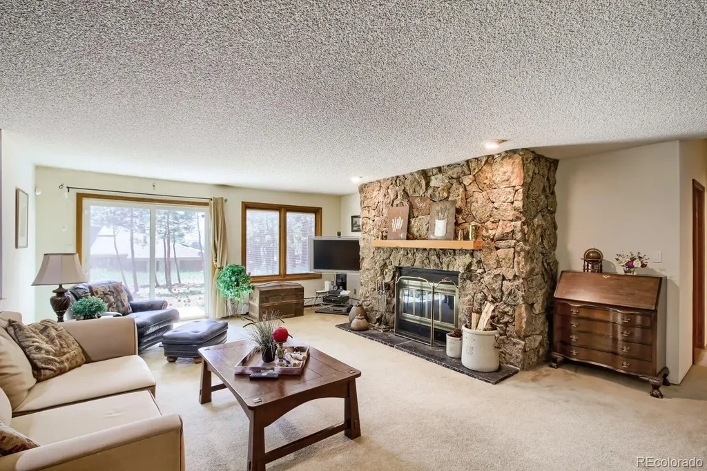 23925 Currant Drive Golden CO 80401