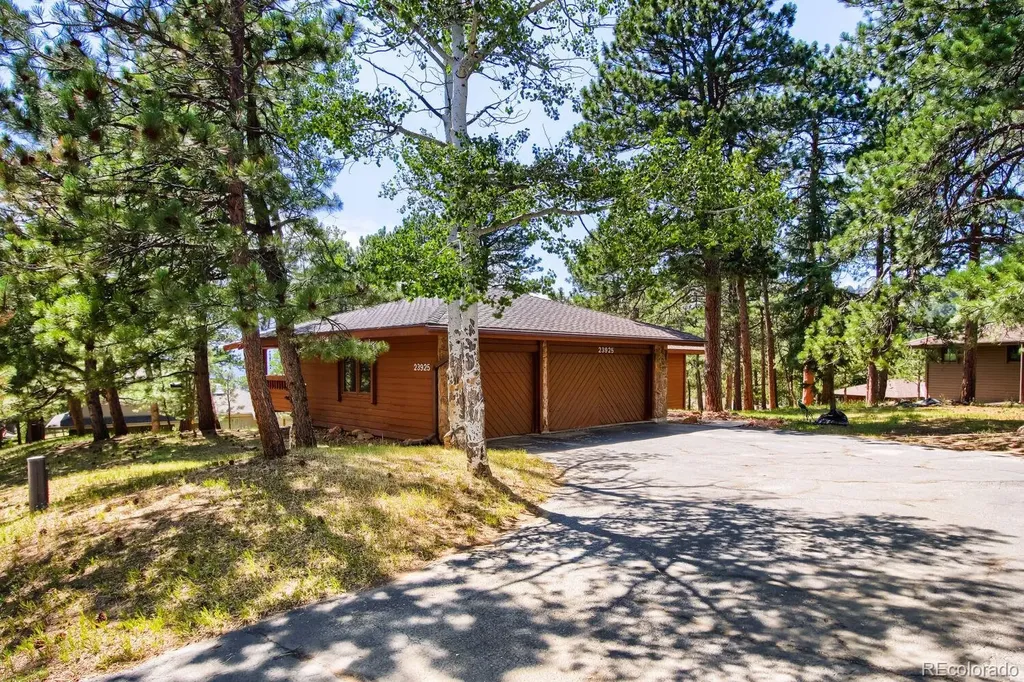 23925 Currant Drive Golden CO 80401