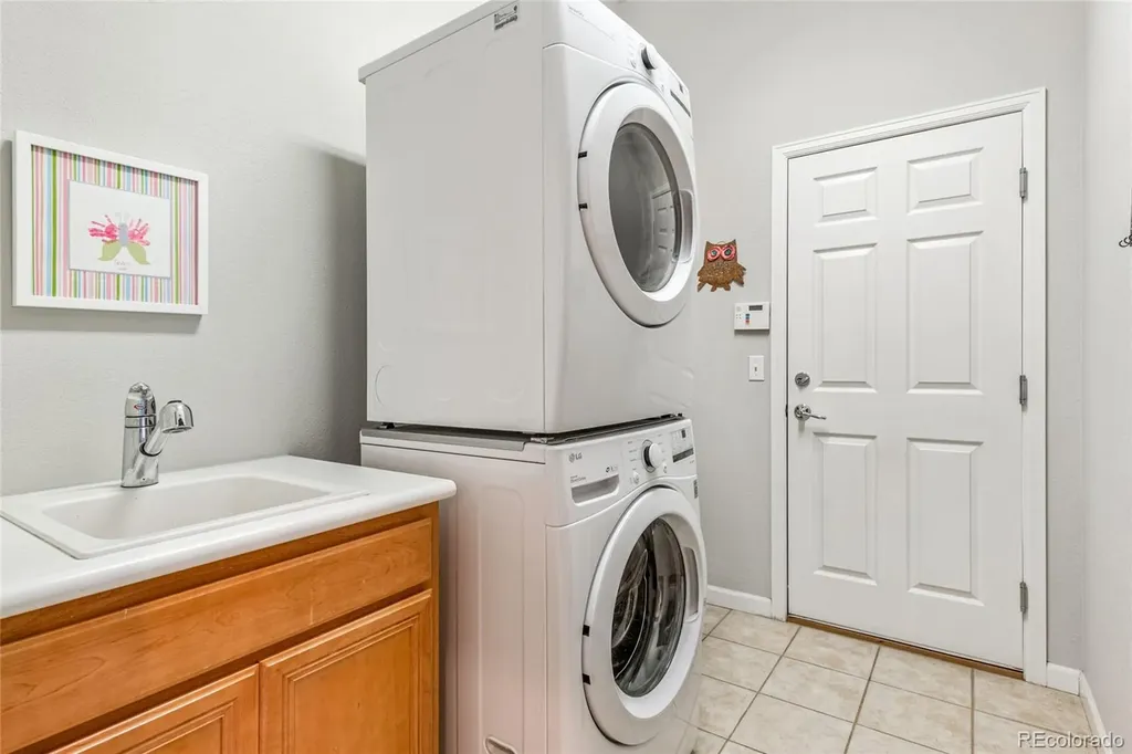 3533 Parkside Center Drive Broomfield CO 80023